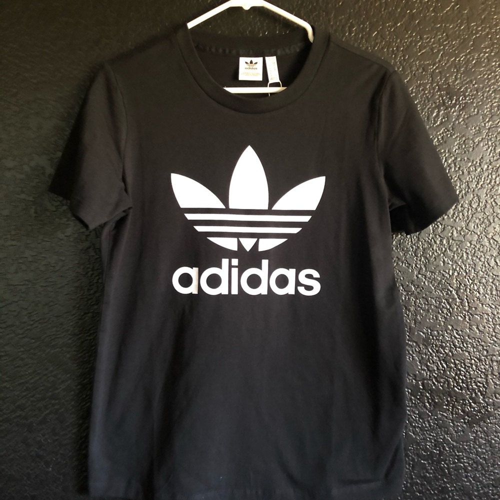 Adidas T-shirt